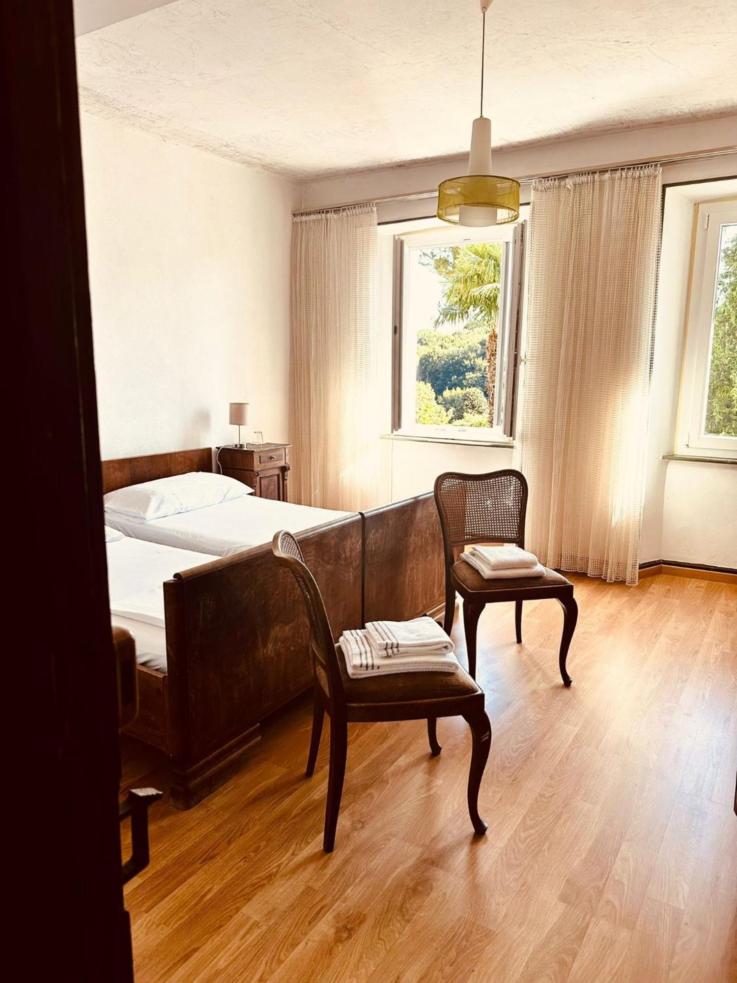 Albergo Della Posta Astano Exteriör bild